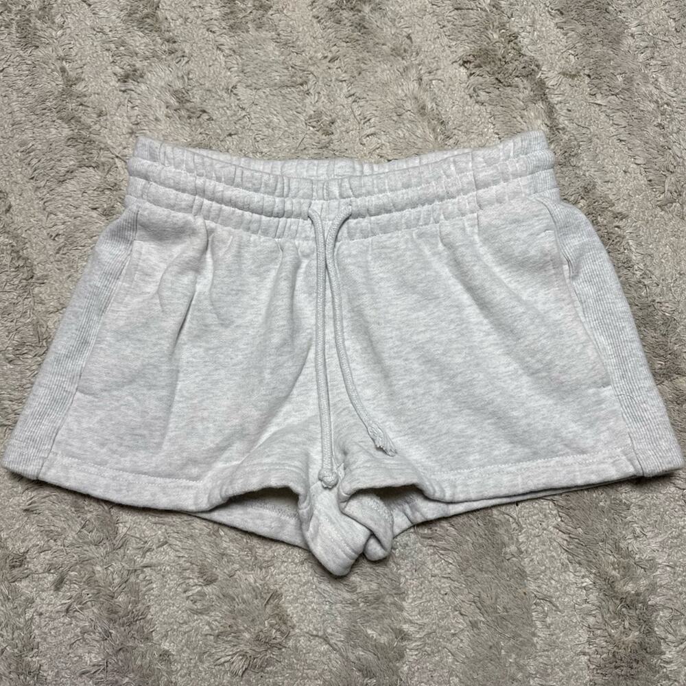 Aritzia TNA COZY Fleece Boyfriend Mini Short